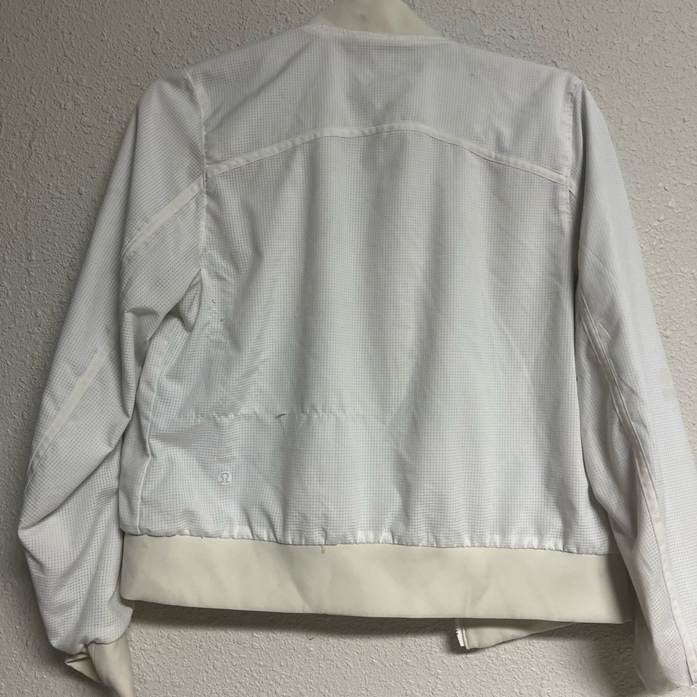 Reversible Lululemon Jacket - Picture 4 of 4